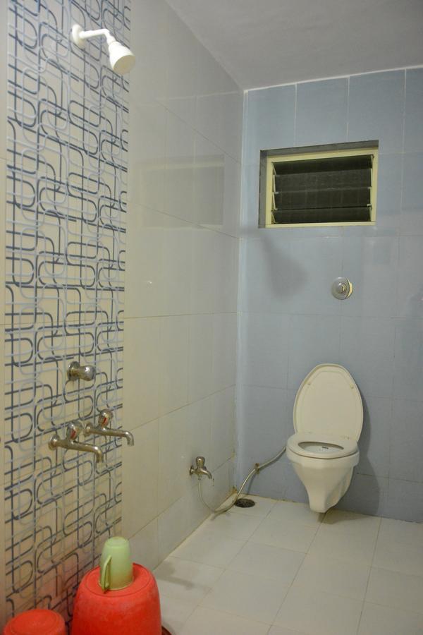 Hotel Madhava Shirdi Luaran gambar