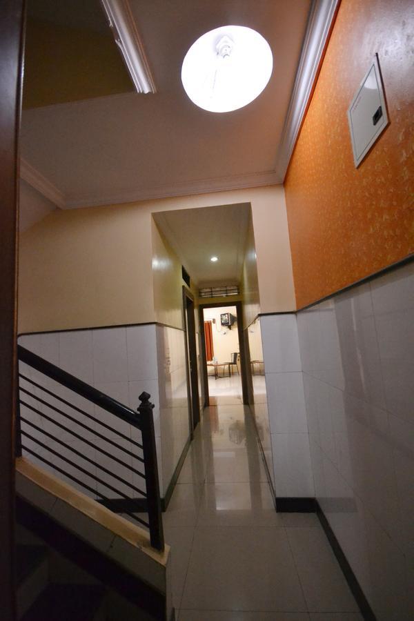 Hotel Madhava Shirdi Luaran gambar