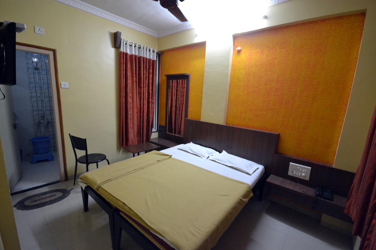 Hotel Madhava Shirdi Luaran gambar