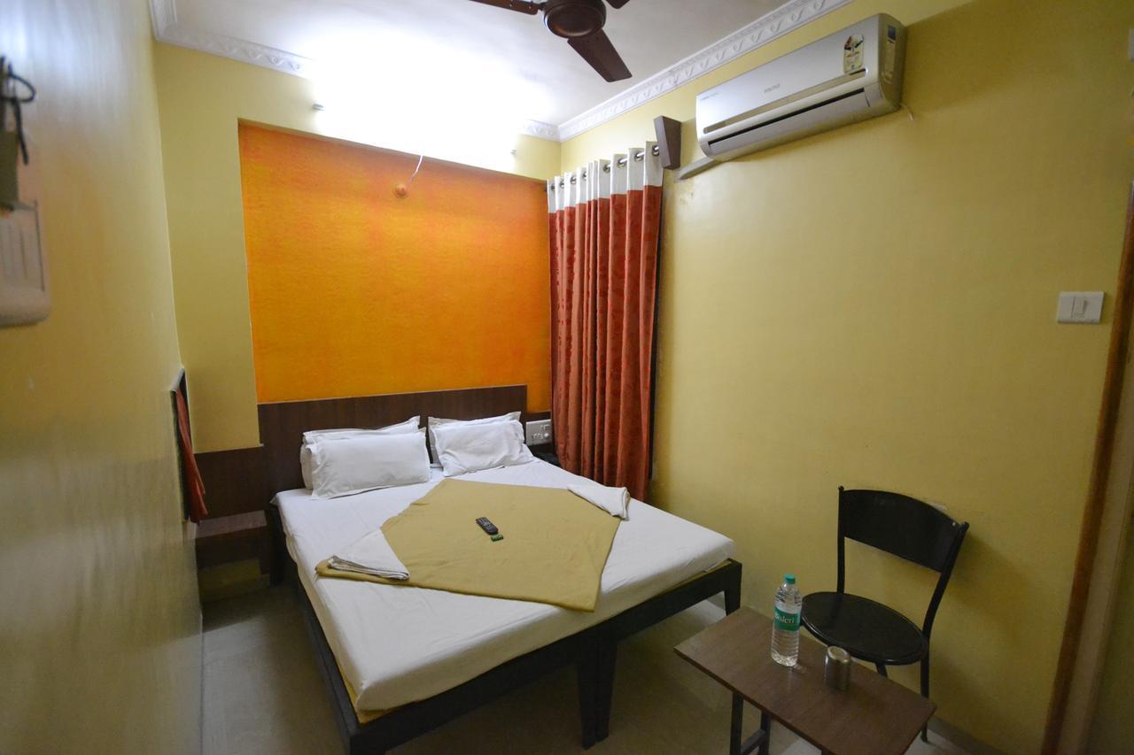 Hotel Madhava Shirdi Luaran gambar
